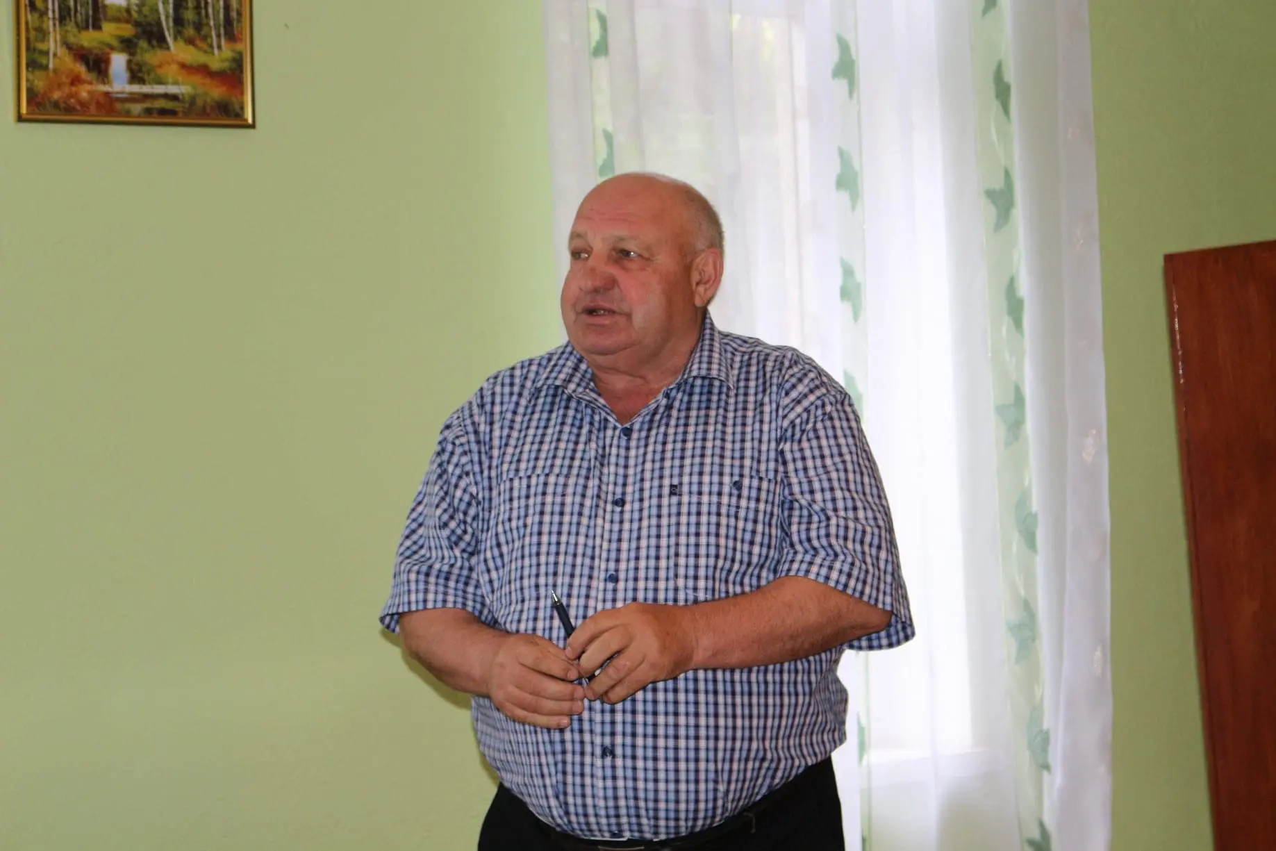 primarul satului Glinjeni