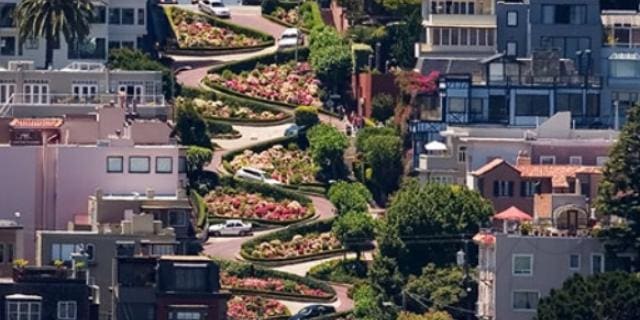 кривая улица