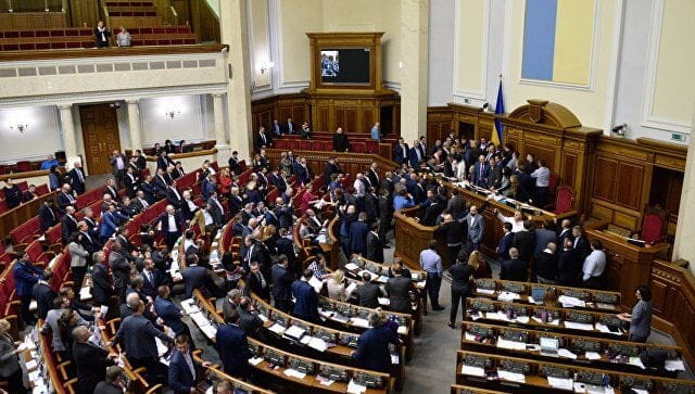 В Украине вступает в силу закон о запрете гастролей артистов из России