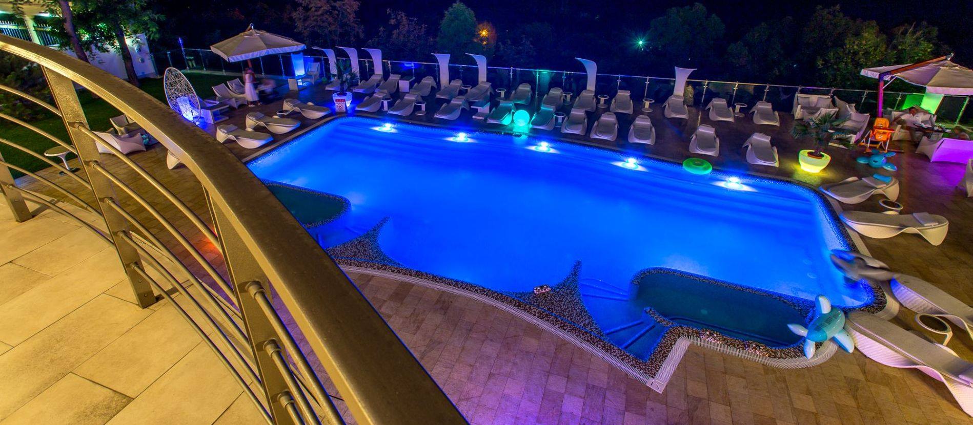 Sezonul estival a fost ratat pe jumătate, proprietarii de piscine speră totuși ca anul acesta să primească vizitatori