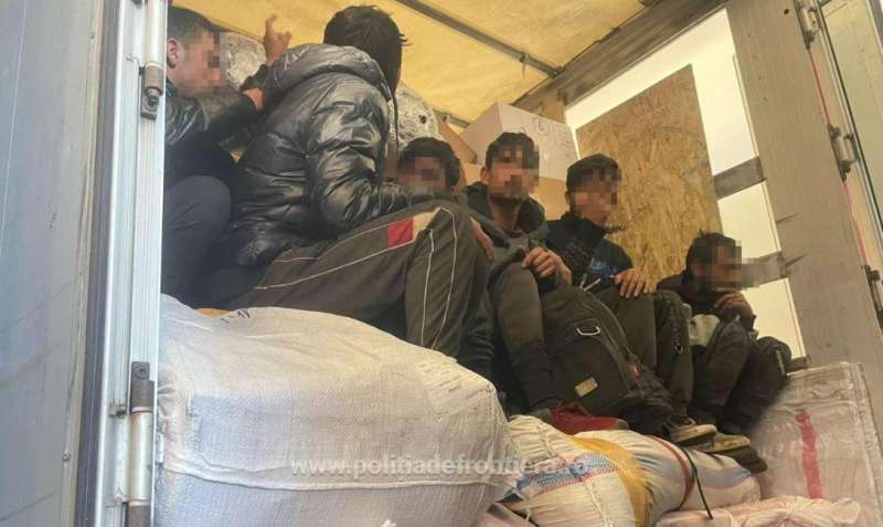 la vama cu Ungaria